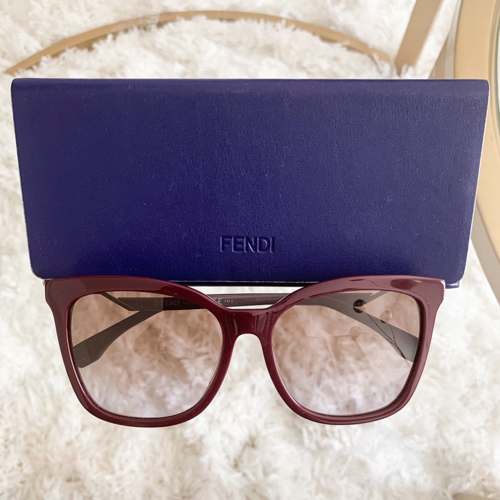 Sunglasses - image 1
